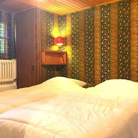 Holiday home Charmant Chalet Familial, Idealement Situe, Aux Pieds Des Pistes Dans Domaine Privatif