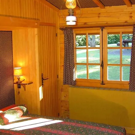 Holiday home Charmant Chalet Familial, Idealement Situe, Aux Pieds Des Pistes Dans Domaine Privatif Megeve