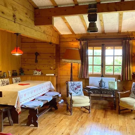 Charmant Chalet Familial, Idealement Situe, Aux Pieds Des Pistes Dans Domaine Privatif Megeve