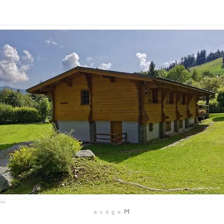Charmant Chalet Familial, Idealement Situe, Aux Pieds Des Pistes Dans Domaine Privatif * Megeve