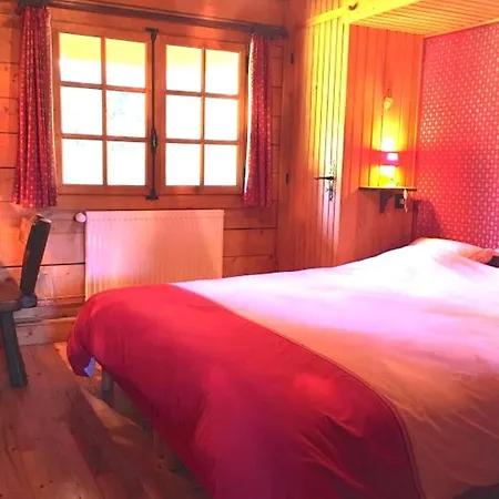 Charmant Chalet Familial, Idealement Situe, Aux Pieds Des Pistes Dans Domaine Privatif Holiday home *